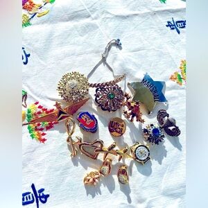 Entire Haul of Vinatge Jewelry!!! 17 pieces total
+ 1 Surprise Item 🫶🏻